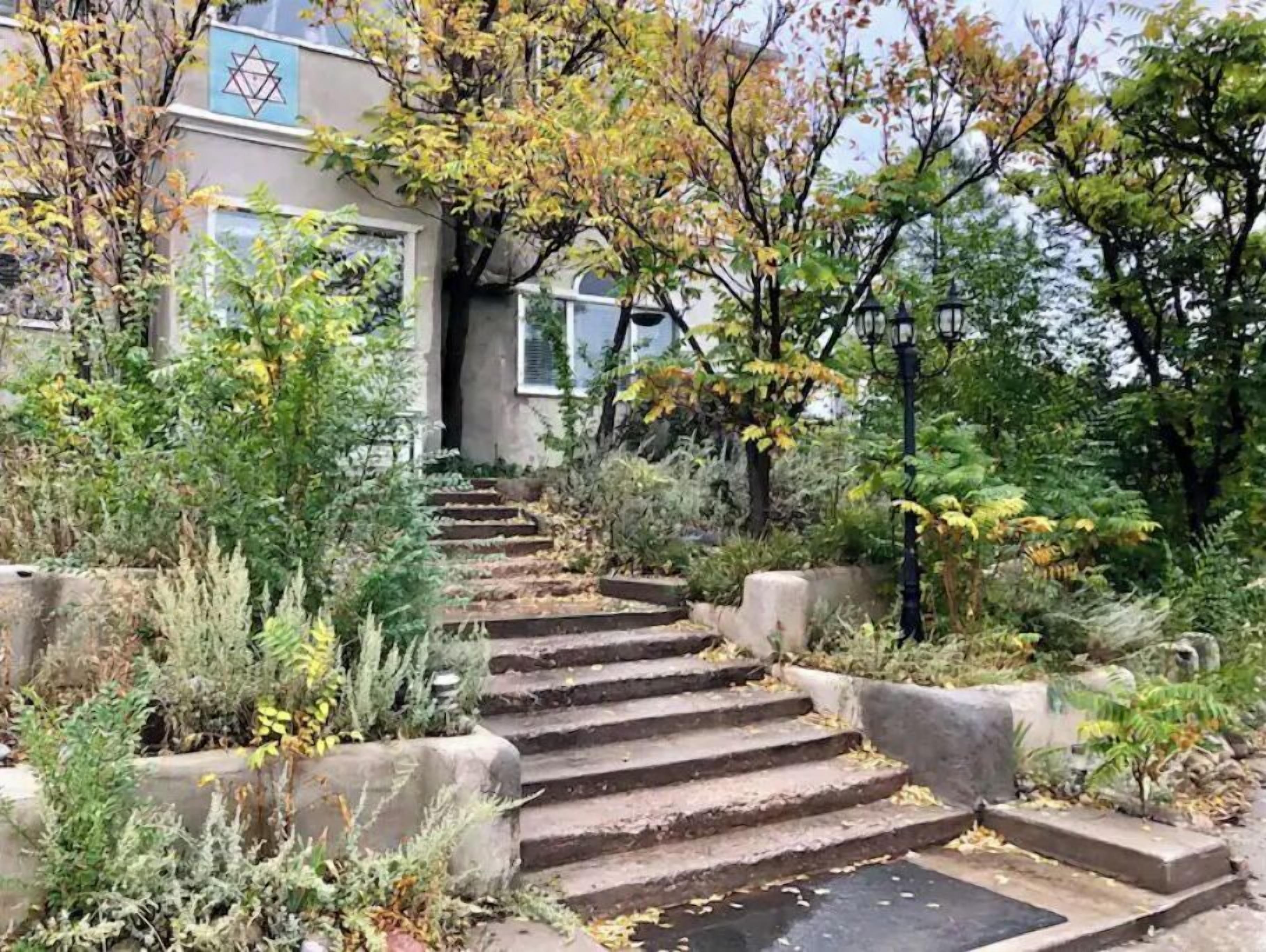 Oasis Extended Suite Santa Fe County