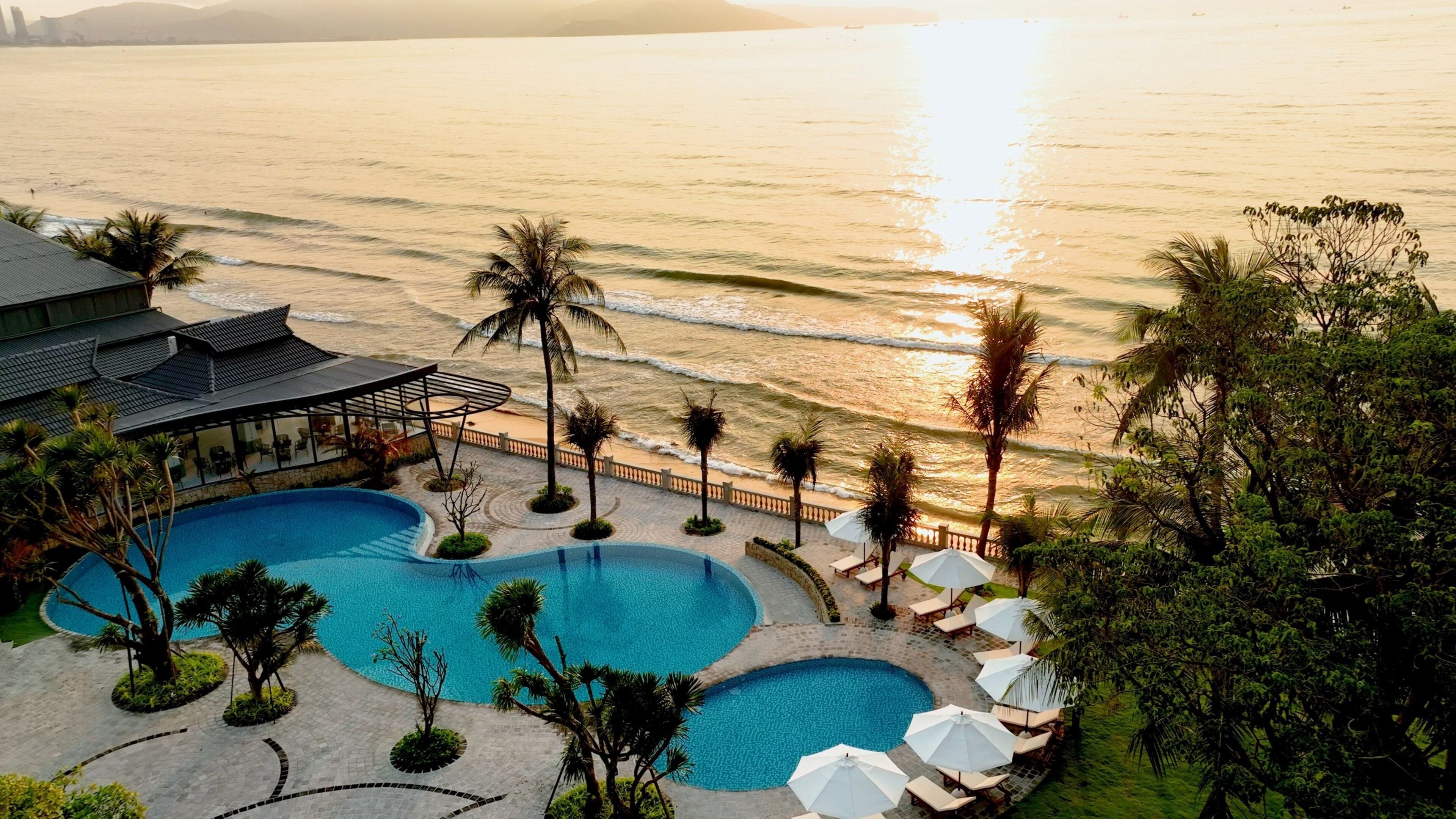 DANKBAAR RESORT