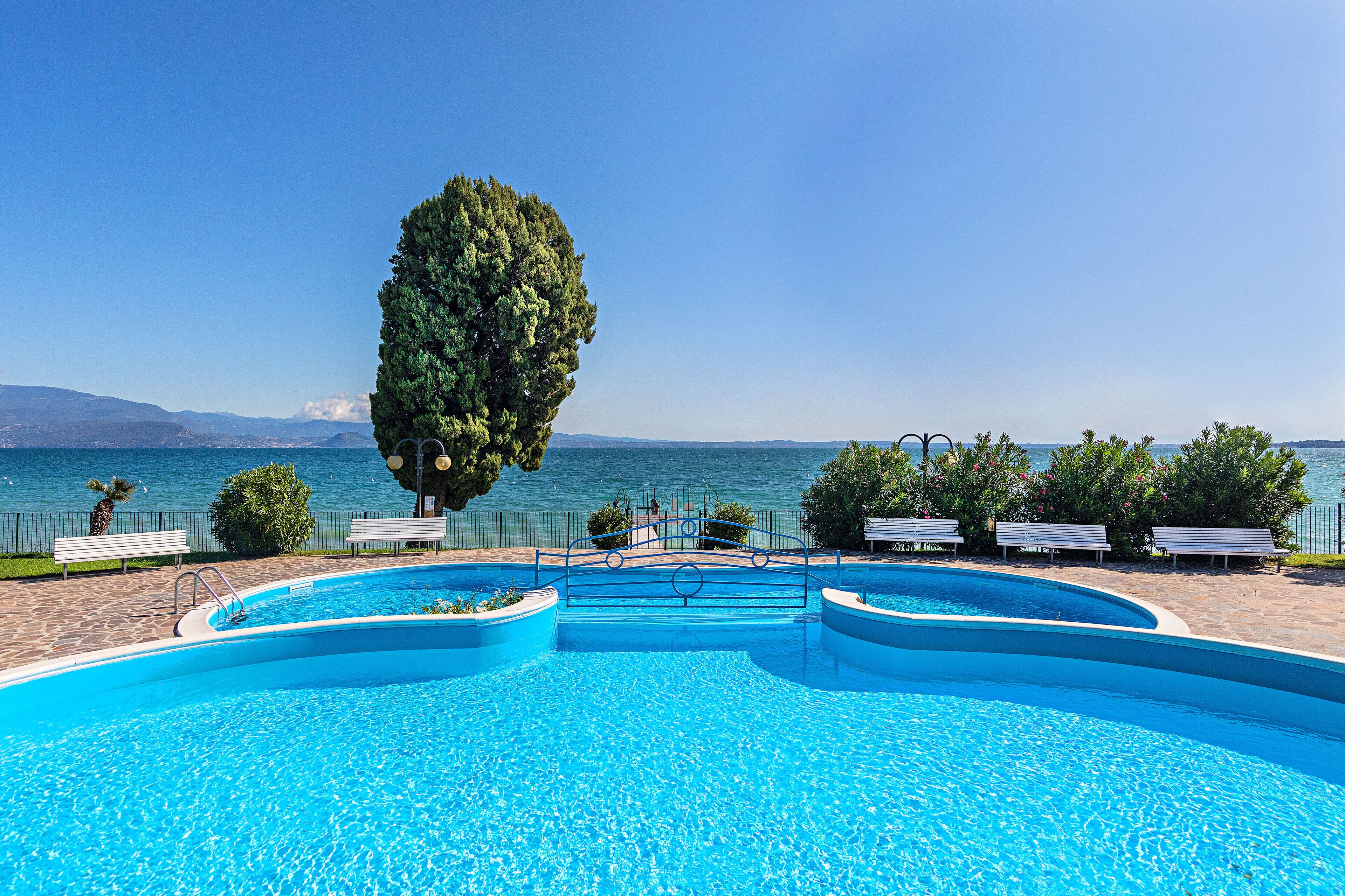 San Sivino Apartment with pool by Wonderful Italy