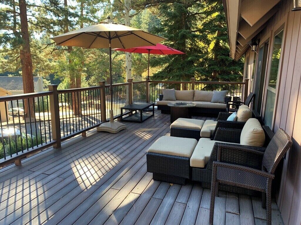 Ski & Board with Hot Tub